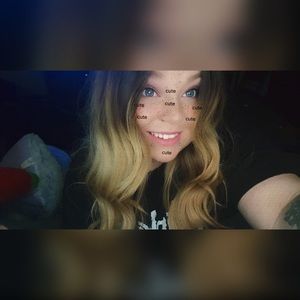 Meet your Posher, Lena